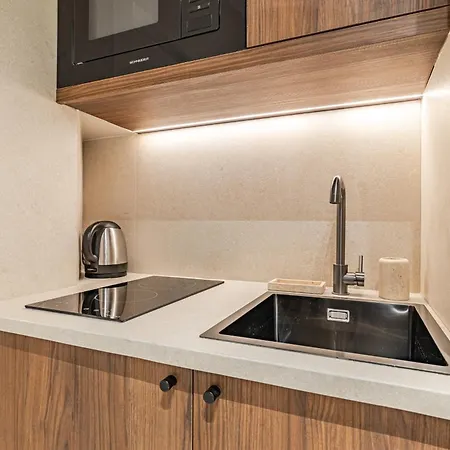 Le Confidentiel - La Fayette باريس